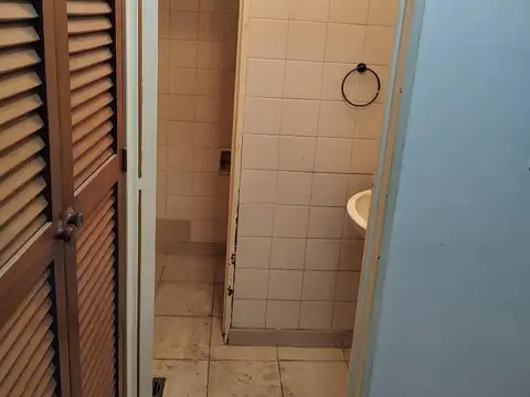 Local en Alquiler 45 años