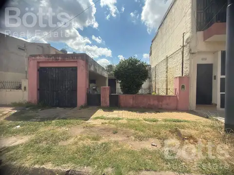 Casa en Venta al Oeste