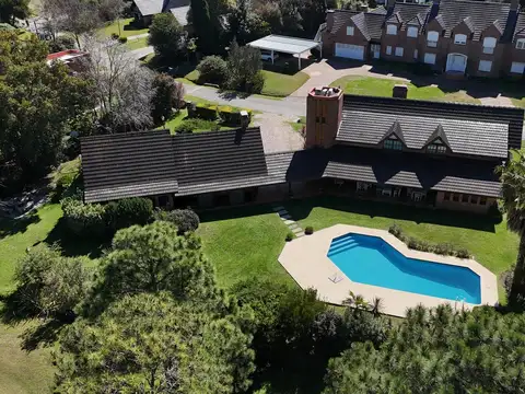 Casa con una calidad única, para entendidos, para Negociar y Financiacion directa  