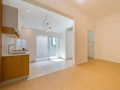 Depto Tipo Casa en Venta en Flores, USD 99.999