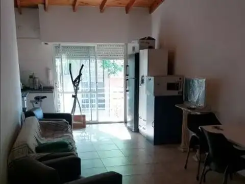 Gral Urquiza 1600 San Cristóbal PH 2amb U$75.000