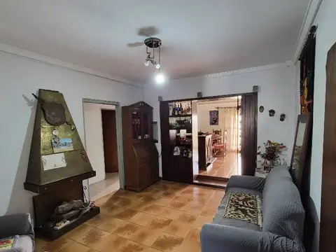 Tomás Justo Villegas 300, Piso 2