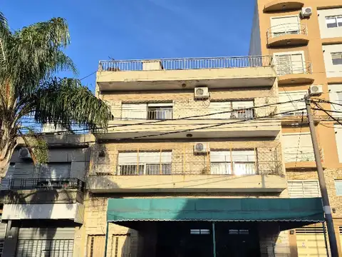 Vendo Departamento 4 Ambientes