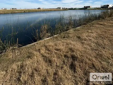Terreno en Venta de 1090,0 m2