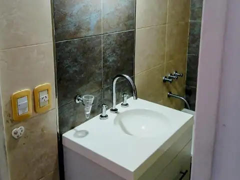 HERMOSO DOS AMBIENTES EN CABALLITO