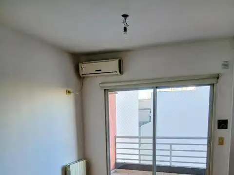 HERMOSO DOS AMBIENTES EN CABALLITO