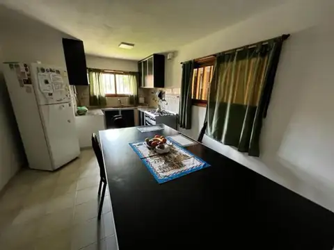 Depto Tipo Casa en Venta en Barrio Lopez De Gomara, USD 110.000