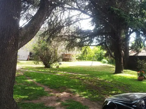 ### EXCELENTE TERRENO en VENTA 1.230 M2 / 24 MTS DE FRENTE / LOS POLVORINES ###