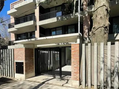 Sarmiento 1800 - Funes