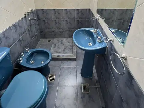 ALQUILO DEPARTAMENTO 1 DORMITORIO BARRIO OBSERVATORIO  CON PATIO DE CESPED -