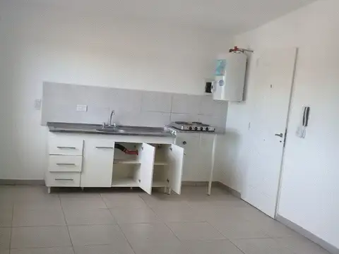 Departamento en Alquiler en Ingeniero Adolfo Sourdeaux, $ 470.000