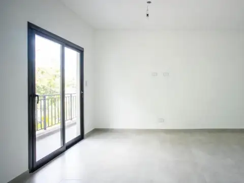 Departamento en Venta con 2 cocheras