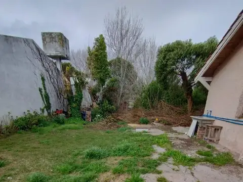 Casa 3 ambientes con 2 baños