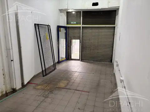 Avenida Mitre  al 1400
