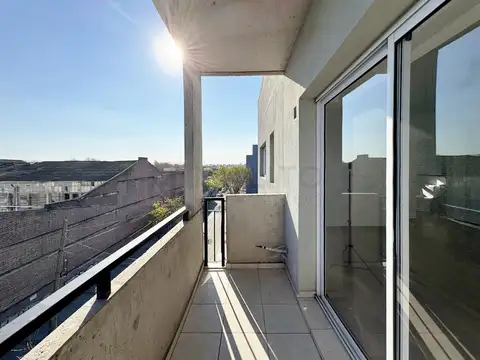 Departamento en Venta en Mataderos, USD 77.500