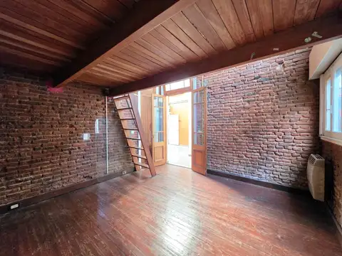 Depto Tipo Casa en Venta de 6 ambientes