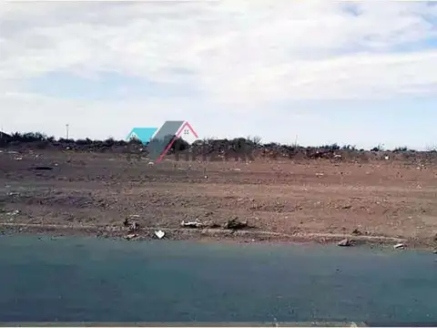 Terreno en Venta 30  mts Fondo