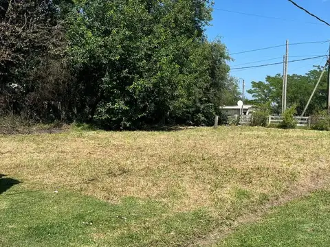 LOTE EN VENTA CAÑUELAS BARRIO LOS FRESNOS CENTRICO