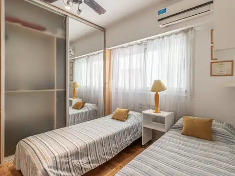 Paraguay al 1300 , Piso 7