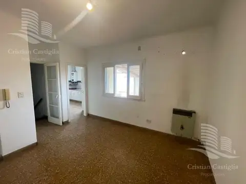 Depto Tipo Casa en Venta en San Fernando Vias  /  Centro, USD 110.000