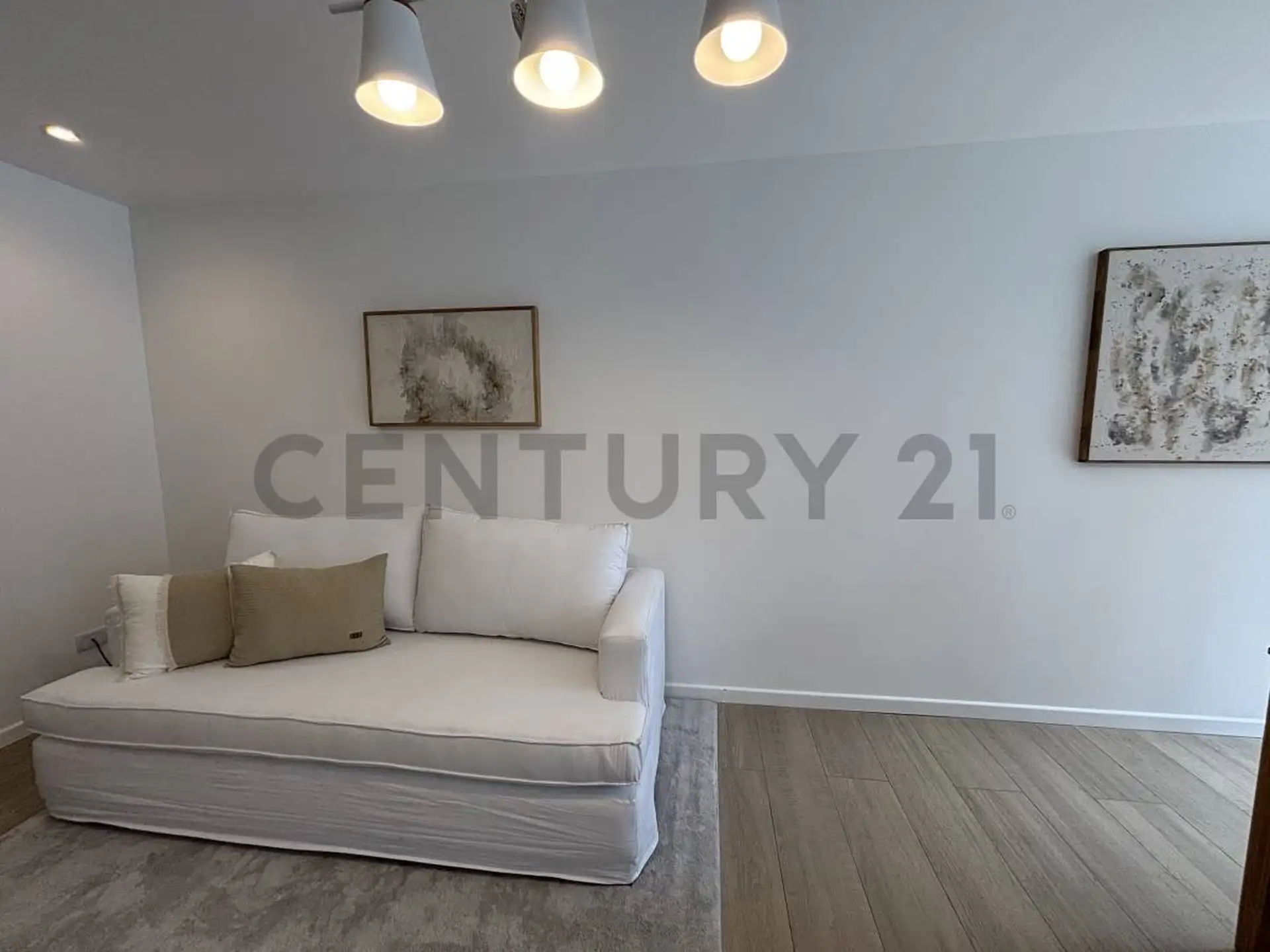 Departamento 2 ambientes 57m² con balcón y vista al mar — Noveccento Moreno
