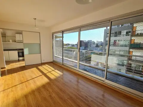 Departamento ( piso) 3 ambientes cochera, balcon apto profe