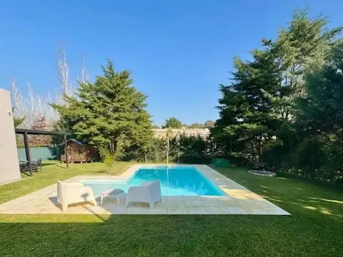 Casa en Venta en La Candida Club de Campo, USD 232.000