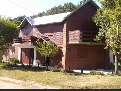 Quinteros Y Gutierrez