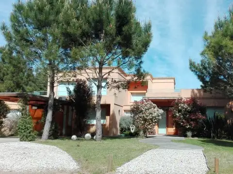 BOULEVARD LA HERRADURA