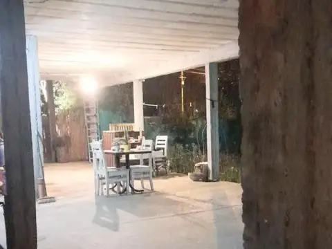 lote a la venta con casa Americana