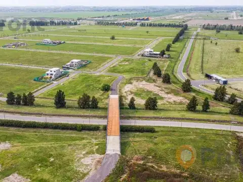 Terreno en Venta 20  mts Frente