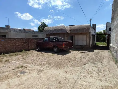 Casa 3 ambientes. | SAN CAYETANO 1643