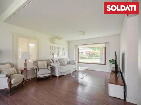 Casa en Venta de 4 dormitorios