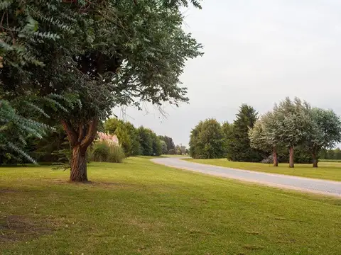 Lote en venta Carlos Keen | Chacras La Primavera Golf