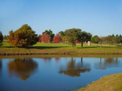 CHACRAS LA PRIMAVERA GOLF