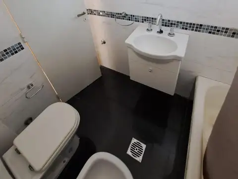 Departamento 3 ambientes con 1 baño