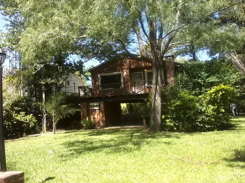 Casa Venta con Amarra Club Jardín Náutico Escobar