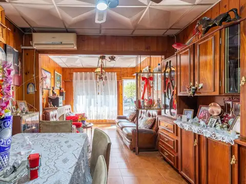 Casa 4 ambientes con 1 baño