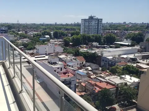DEPARTAMENTO 3 AMBIENTES VENTA PATERNAL PISO ALTO