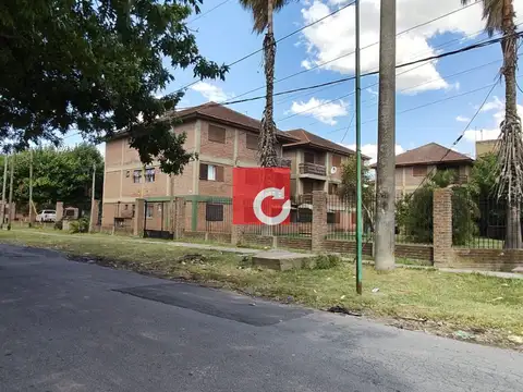 30 E/522 y 523-Depto en alquiler de 2 dormitorios con cochera