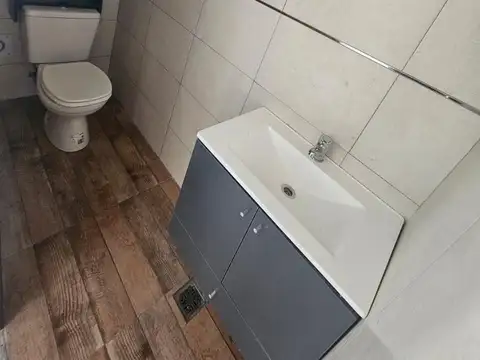 DUPLEX 3 AMB. CON AMPLIO PARQUE Y COCHERA