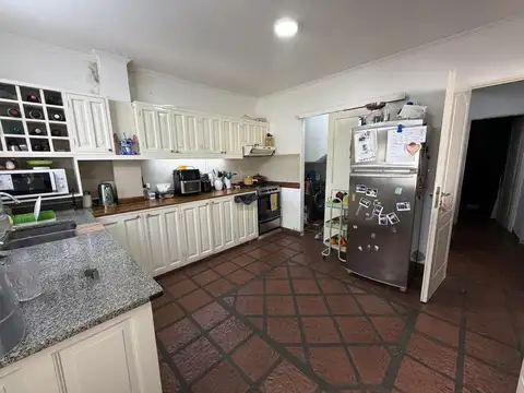 Casa en Alquiler al Sureste