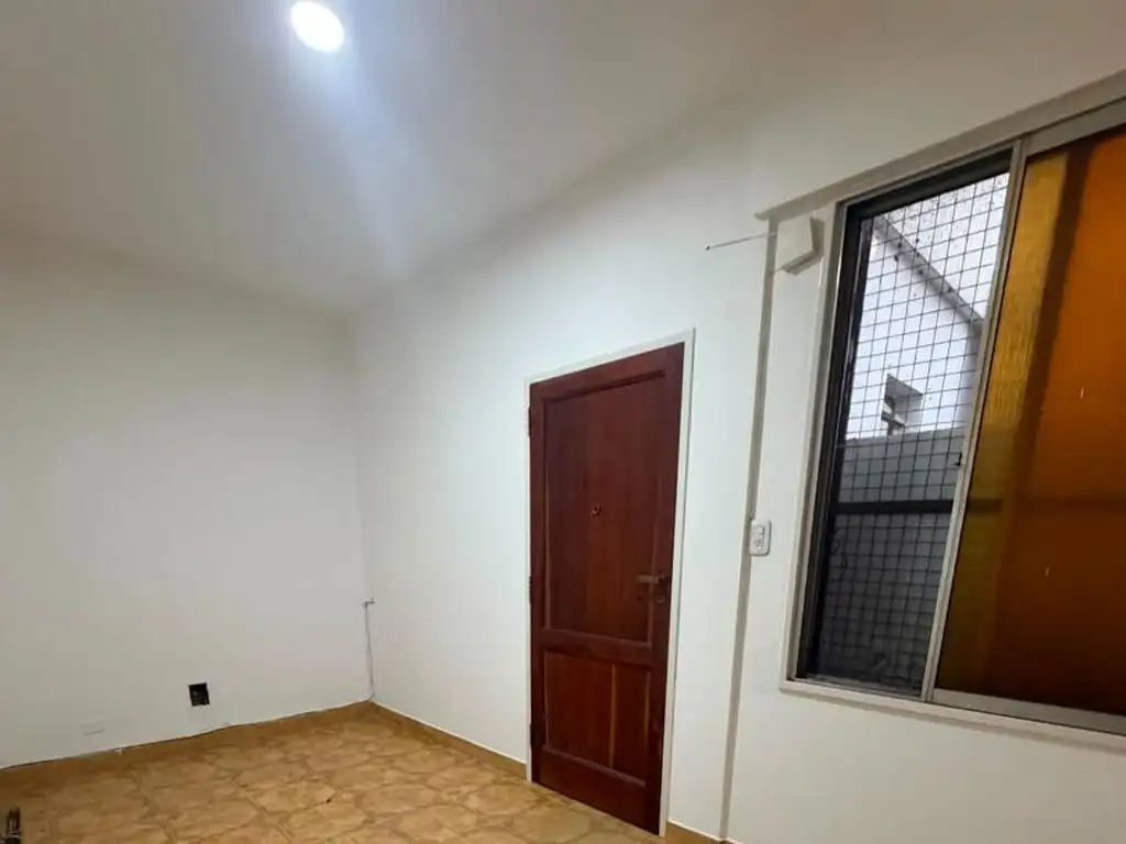 Virgilio 1792 , Piso 1