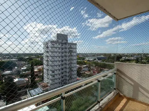 Departamento en Alquiler en Caseros, $ 570.000