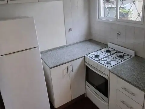 Depto Tipo Casa Monoambiente con 1 baño