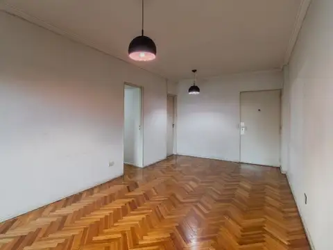 Departamento 4 ambientes con 2 baños