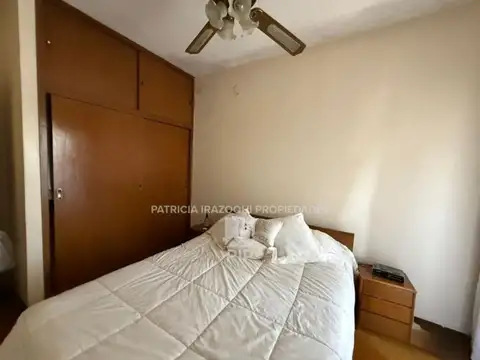 Depto Tipo Casa en Venta 50 años
