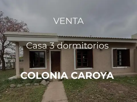 Venta-casa 3 dormitorios en esquina-colonia caroya