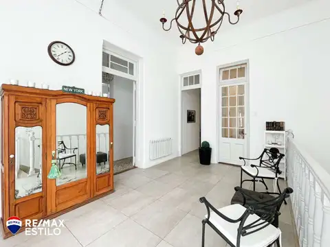 CASA PH DE CATEGORÍA EN VENTA EN 3 Y 51 DE 243m2.