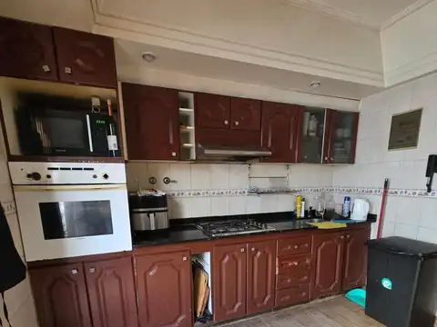 Depto Tipo Casa en Alquiler en Monte Castro, $ 3.500.000